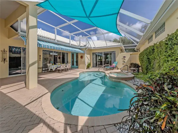 228 VESTAVIA DR, Venice, FL 34292