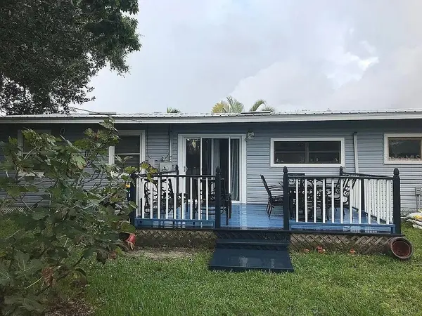 227 WOODLAND AVE, Cocoa Beach, FL 32931