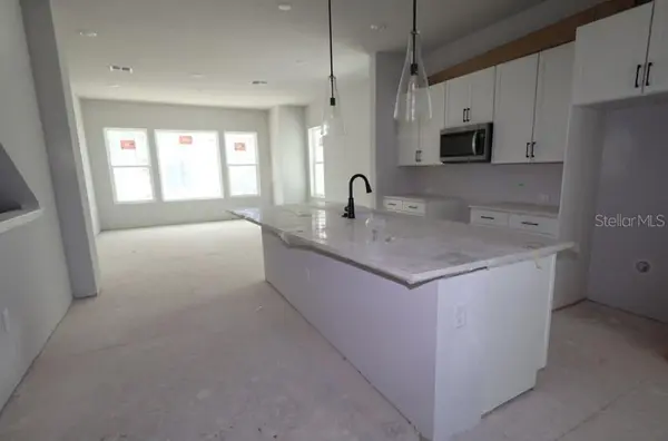 458 31ST WAY N, St Petersburg, FL 33713