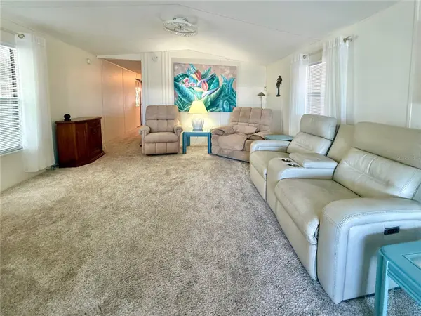 242 S PORT ROYAL LN, Apollo Beach, FL 33572