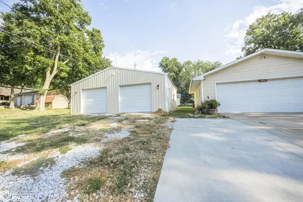 2001 Main ST, Hamburg, IA 51640