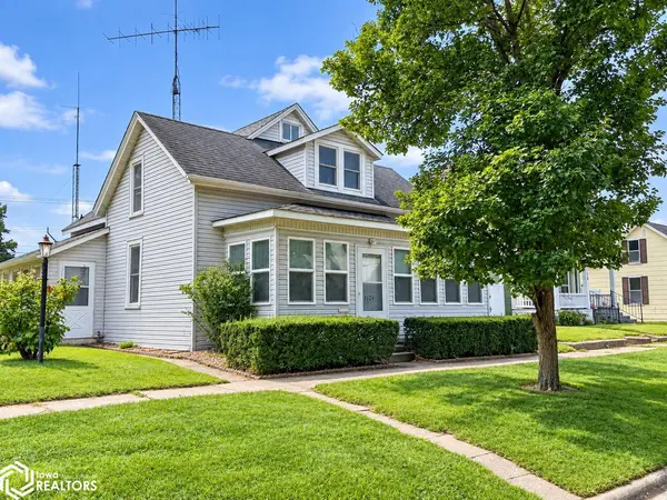 1124 Avenue D, Fort Madison, IA 52627