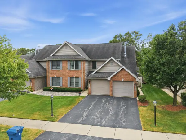 1065 Lakewood CT, Schererville, IN 46375