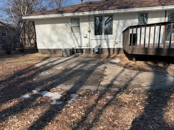 836 112th AVE NW, Coon Rapids, MN 55448