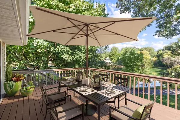 18208 Valley View RD, Eden Prairie, MN 55346