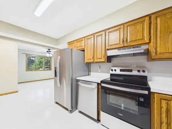 20132 State Highway 99, Le Center, MN 56057