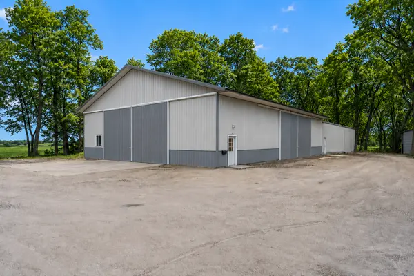 20132 State Highway 99, Le Center, MN 56057