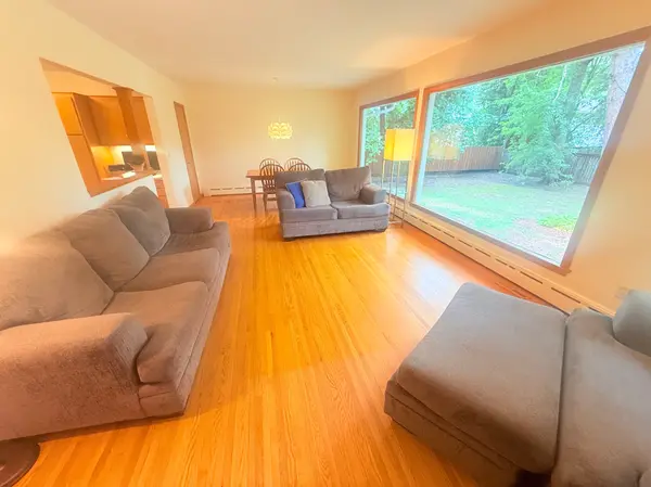 1807 Birch Lake AVE, White Bear Lake, MN 55110