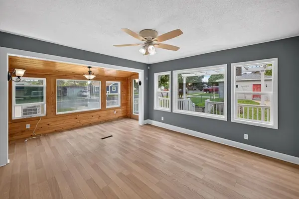 17 2nd St NE, Kasson, MN 55944