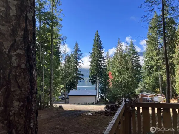 150 N Potlatch DR N, Hoodsport, WA 98548