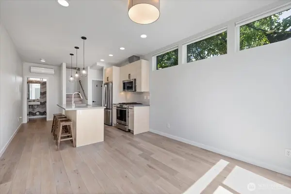 2440 NW 60th ST #A, Seattle, WA 98107