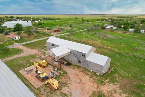 110 N Border ST, Willow, OK 73673