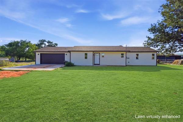801 N Terrace AVE, Sayre, OK 73662