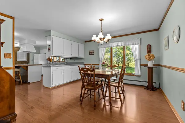 W596 BIRCH DR, Pulaski, WI 54163-8528