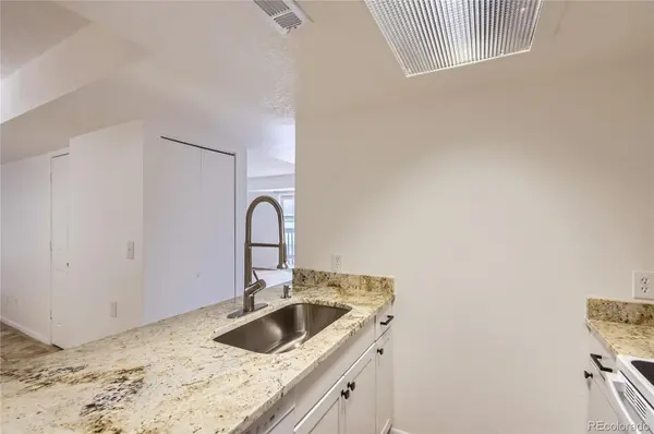 6475 S Dayton ST #102, Englewood, CO 80111