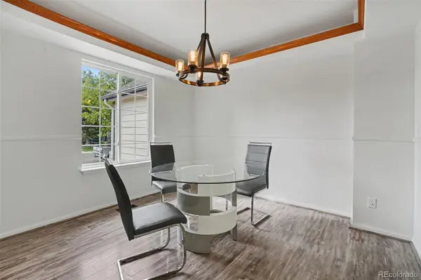 932 S Quintero CT, Aurora, CO 80017