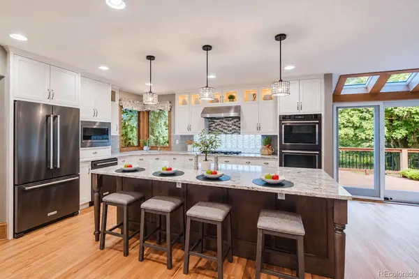 8024 Fox Hill DR, Longmont, CO 80504