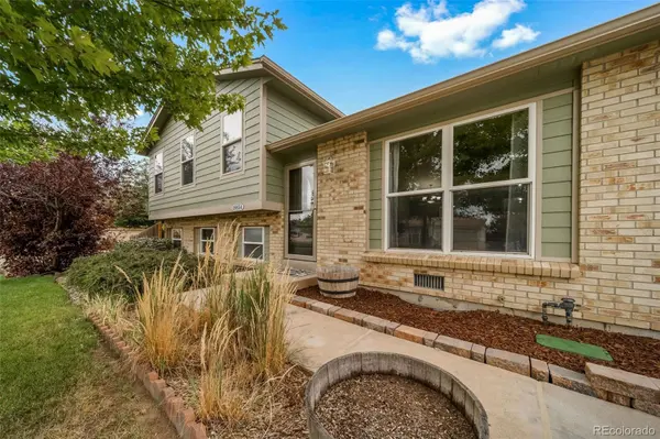 18854 E Quincy PL, Aurora, CO 80015