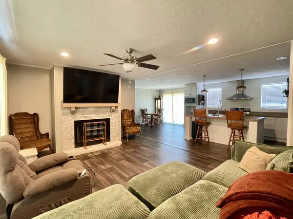 120 County Road 46, Athens, TN 37303