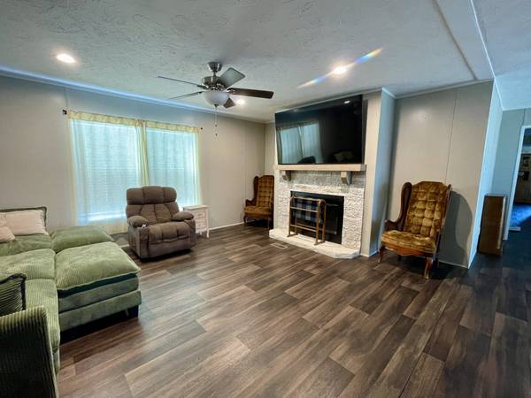 120 County Road 46, Athens, TN 37303