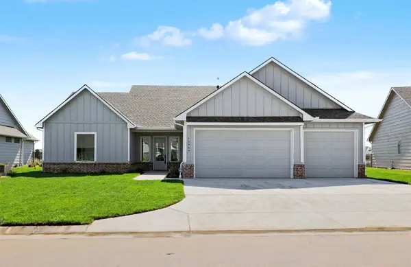 12069 E Pepperwood St, Wichita, KS 67226