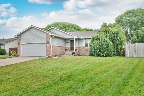 1601 N Cleary Lane, Goddard, KS 67052-8543