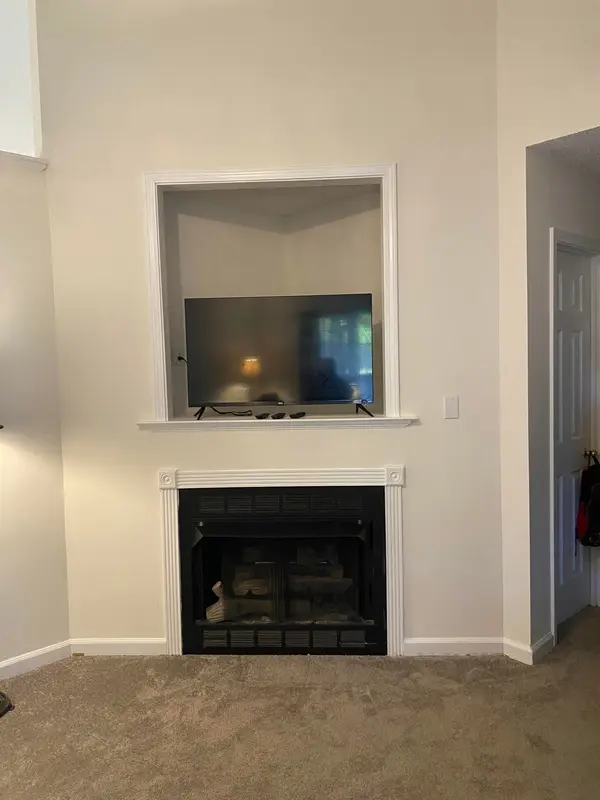 318 E Myles LN, Spartanburg, SC 29303