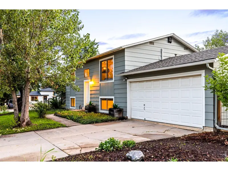 4547 Ashfield, Boulder, CO 80301