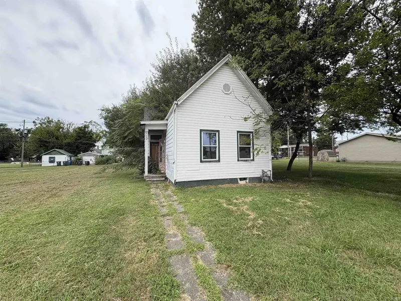 713 S Governor ST, Evansville, IN 47713
