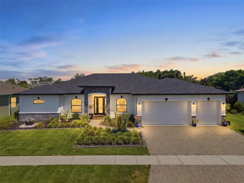 807 ALANDRA LN, Ruskin, FL 33573