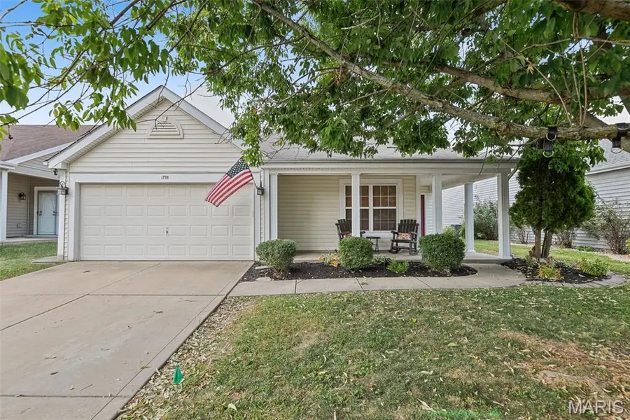 1776 Ambrose Terrace DR, Swansea, IL 62226