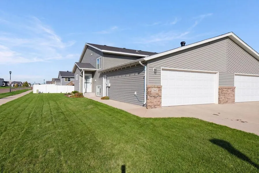 2162 10th ST W, West Fargo, ND 58078