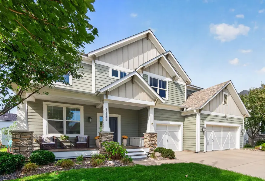 11138 Stillwater LN, Woodbury, MN 55129
