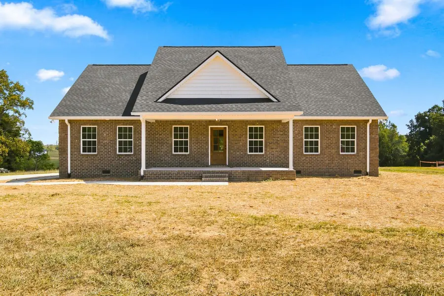 203 Marys Lane, Lafayette, TN 37083