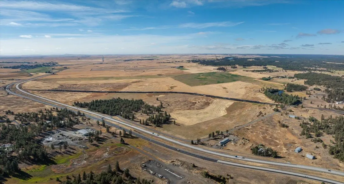 102E E Cameron Rd, Spangle, WA 99031