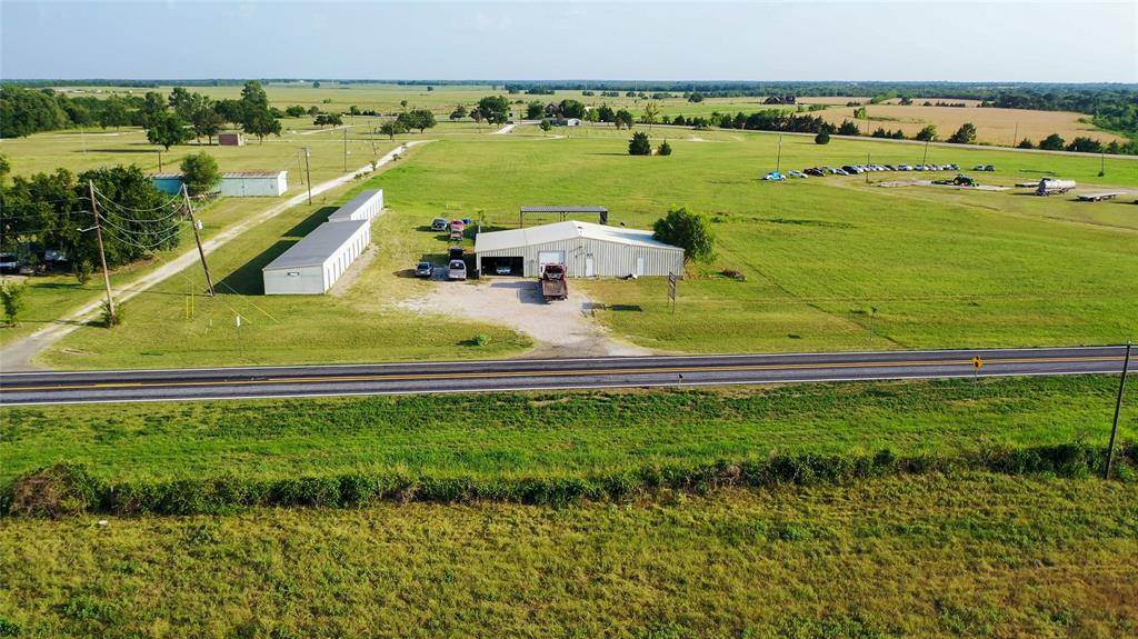 6240 Farm Road 1508, Paris, TX 75462