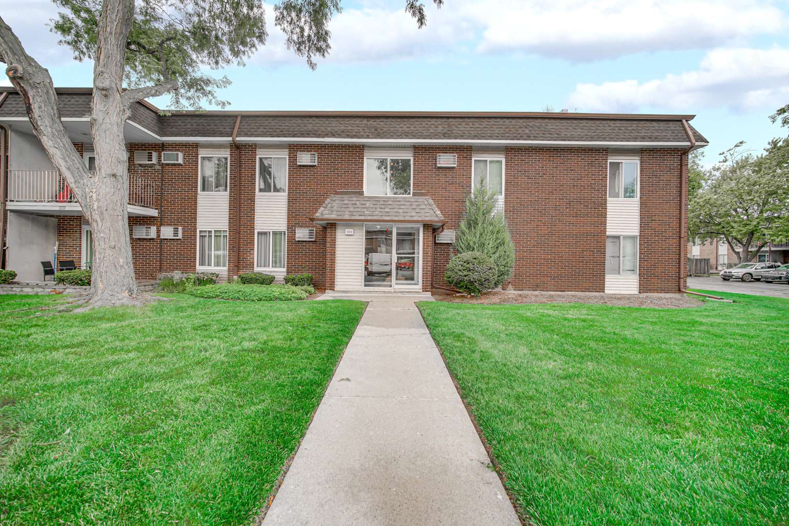 1133 Miller LN #106, Buffalo Grove, IL 60089