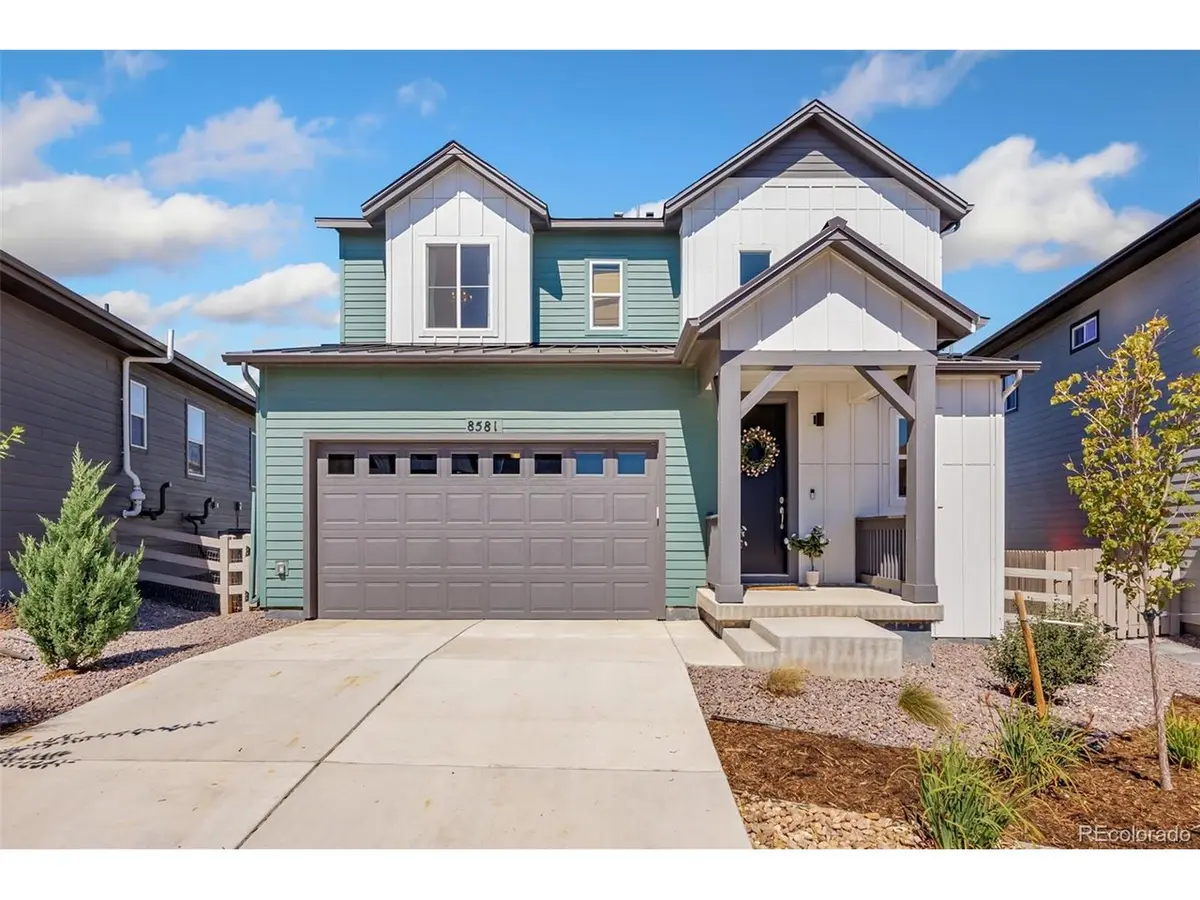 8581 Eckley, Littleton, CO 80125