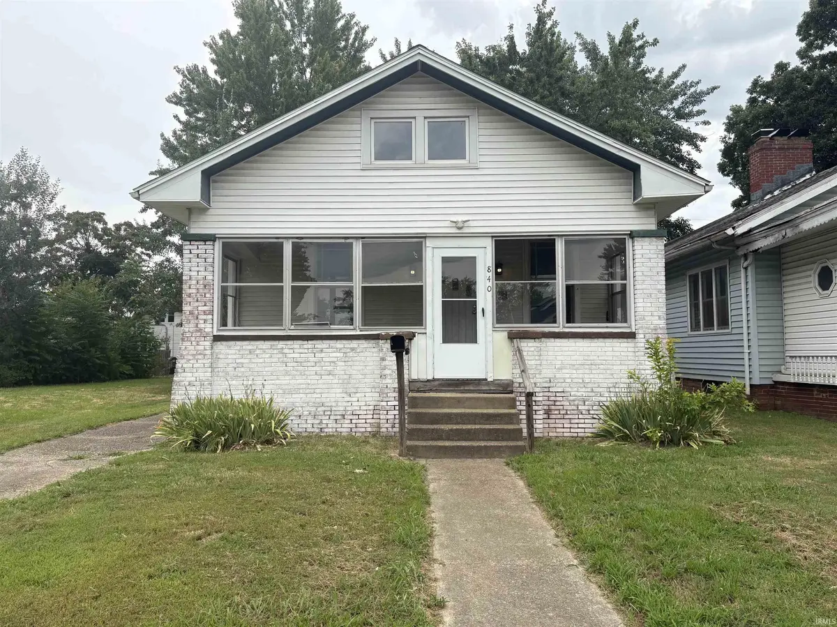 840 Jackson AVE, Evansville, IN 47713