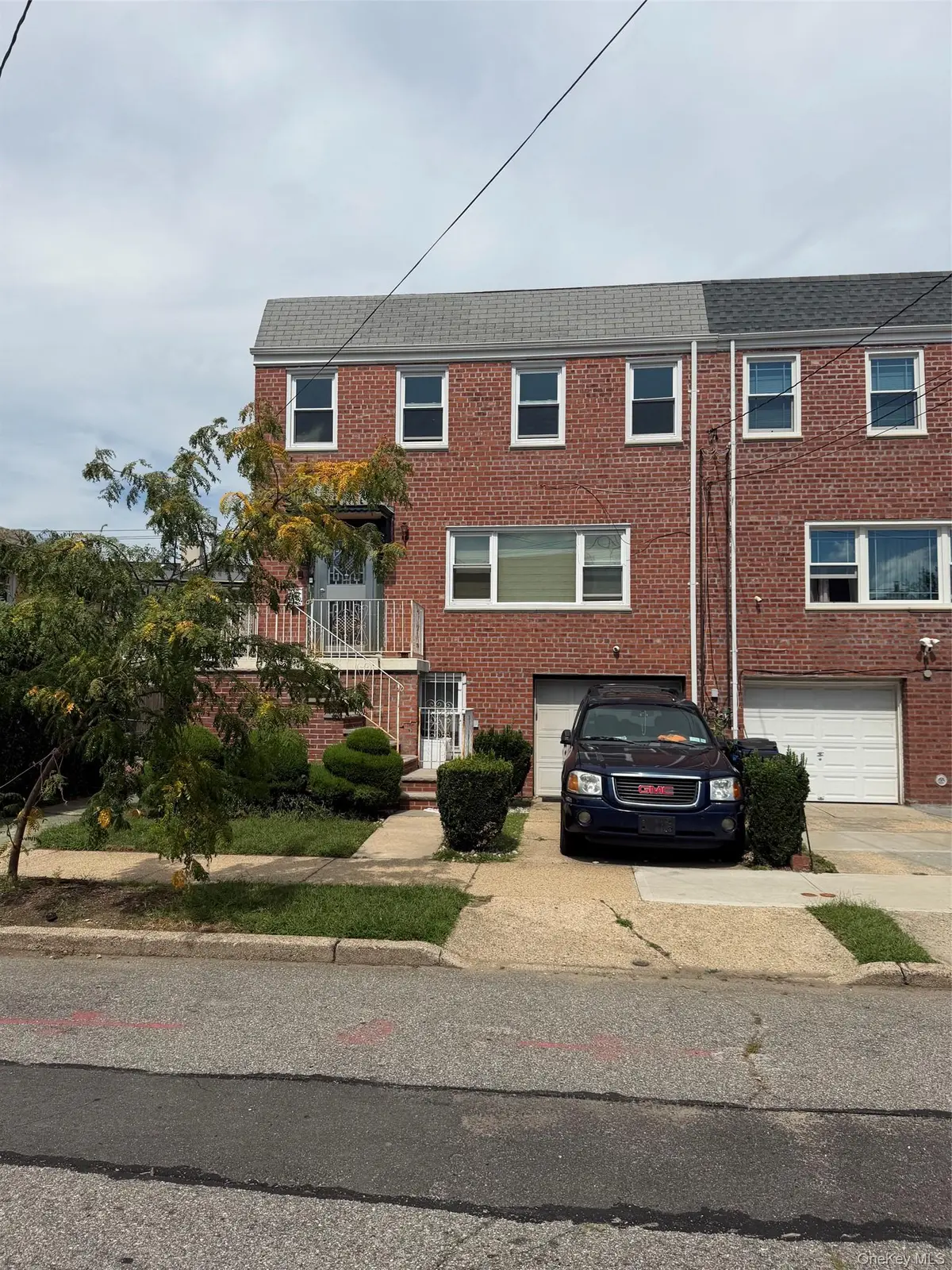 20809 Bardwell AVE, Queens Village, NY 11429