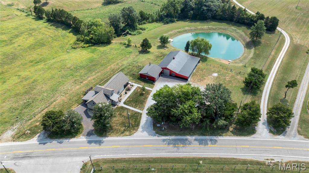 4176 State Route 156, Waterloo, IL 62298