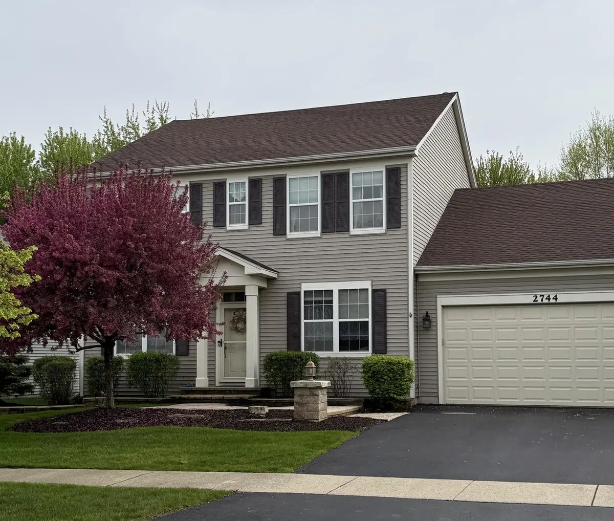 2744 N Moraine Valley RD, Wauconda, IL 60084
