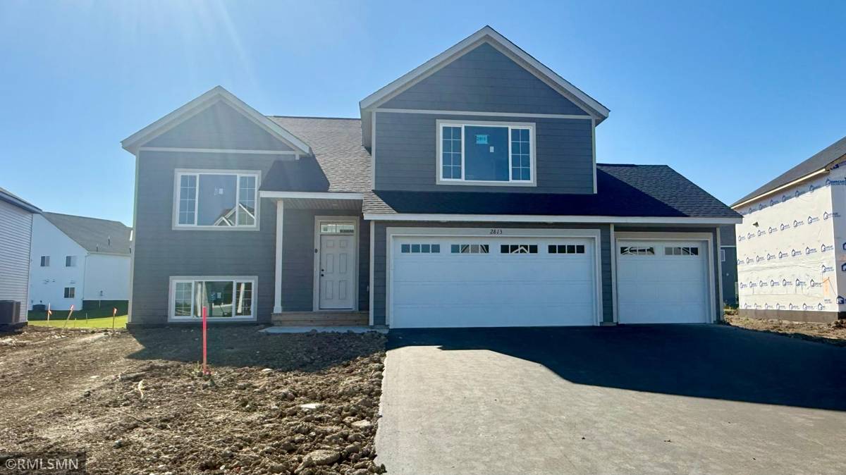 2813 Ivy AVE NE, Saint Michael, MN 55376