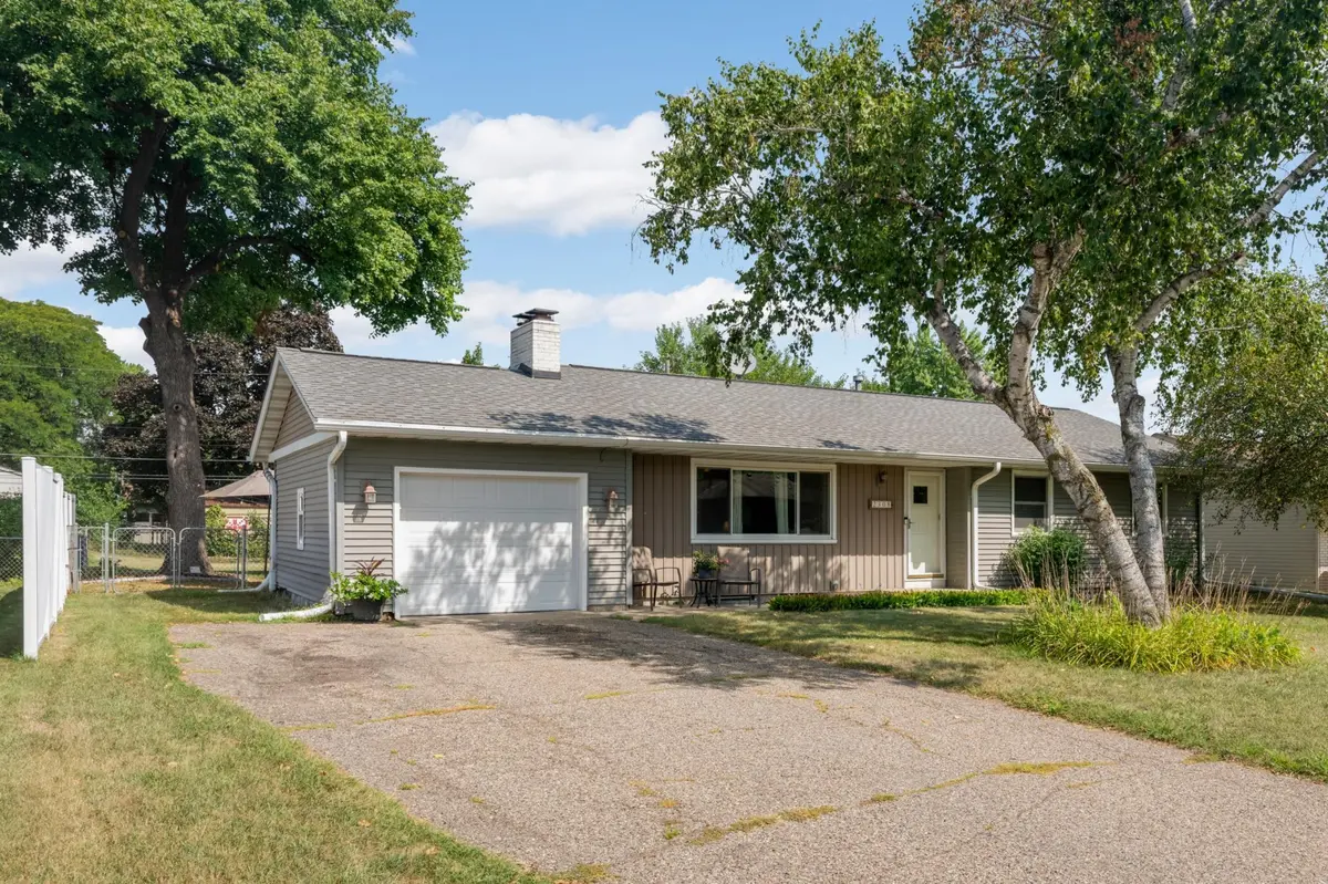 2308 W 96th ST, Bloomington, MN 55431
