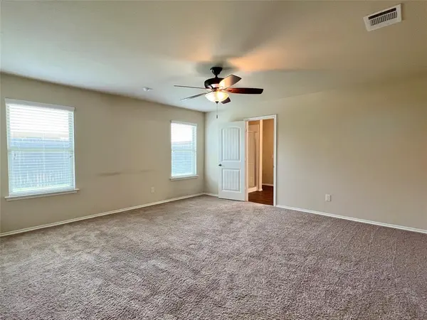 222 Thoroughbred Street, Waxahachie, TX 75165