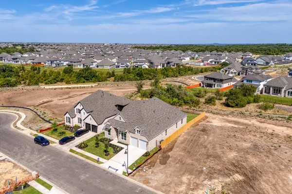 212 Borrego BND, Liberty Hill, TX 78642