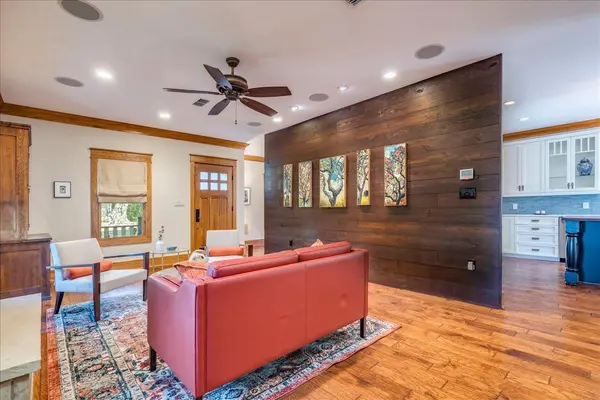 5001 Avenue H, Austin, TX 78751