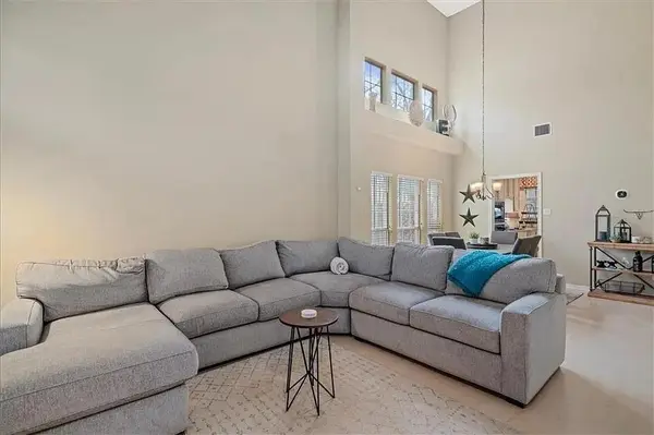 1006 Oaklands DR, Round Rock, TX 78681