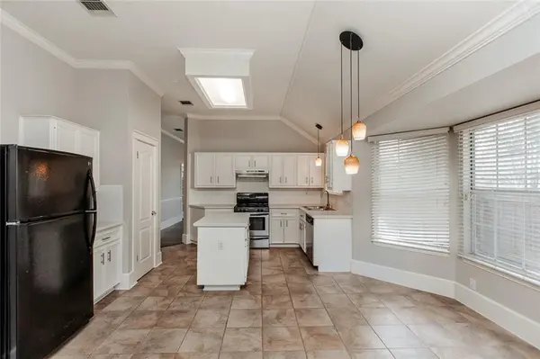 17002 Hillside DR, Round Rock, TX 78681