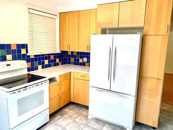 24 Athabaska AVE, Toronto C14, ON M2M 2T7